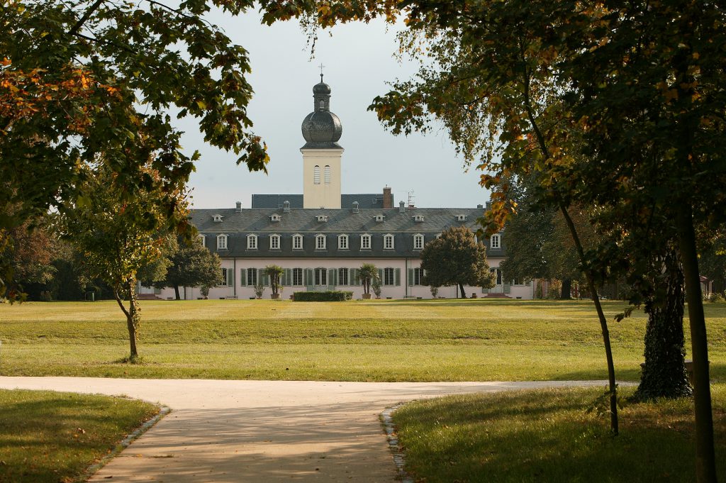 Blick auf Schloss Braunshardt